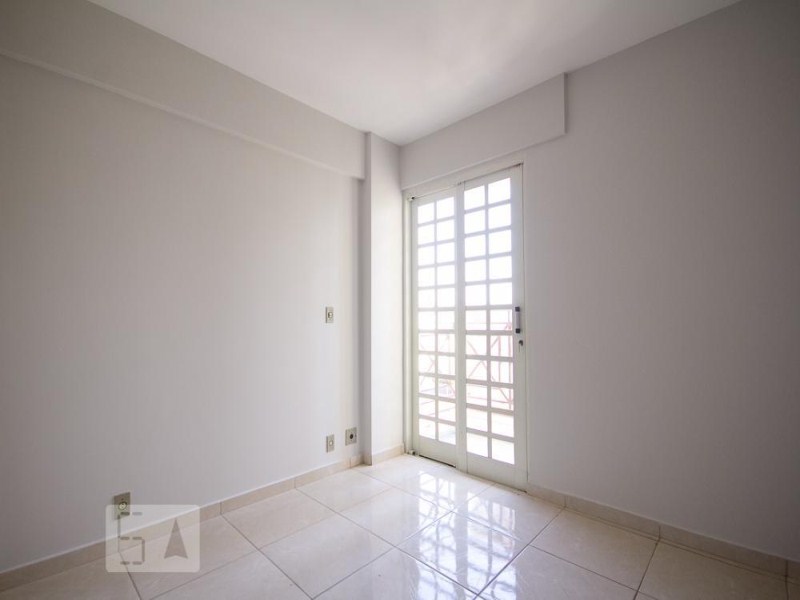 Apartamento de 3 quartos, 1 Suíte, 2 banheiros e 2 vagas em Vila costa e silva, Campinas - sp | SoloBR