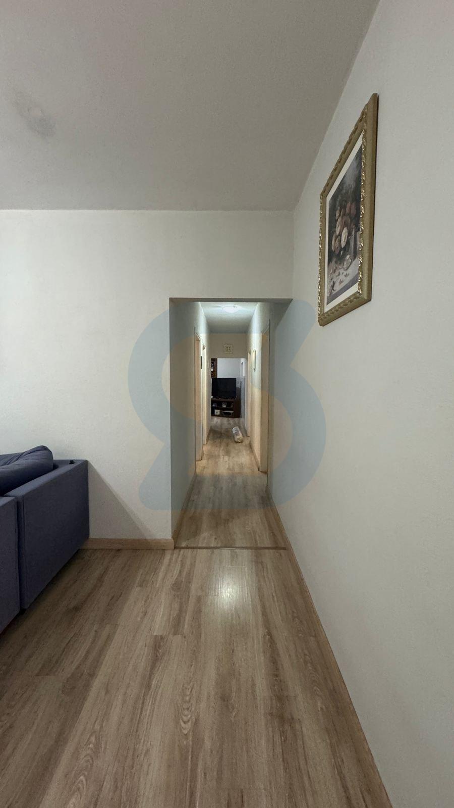 Casa Térrea Insolada em Excelente localização em Vila santo antonio, Valinhos - sp | SoloBR
