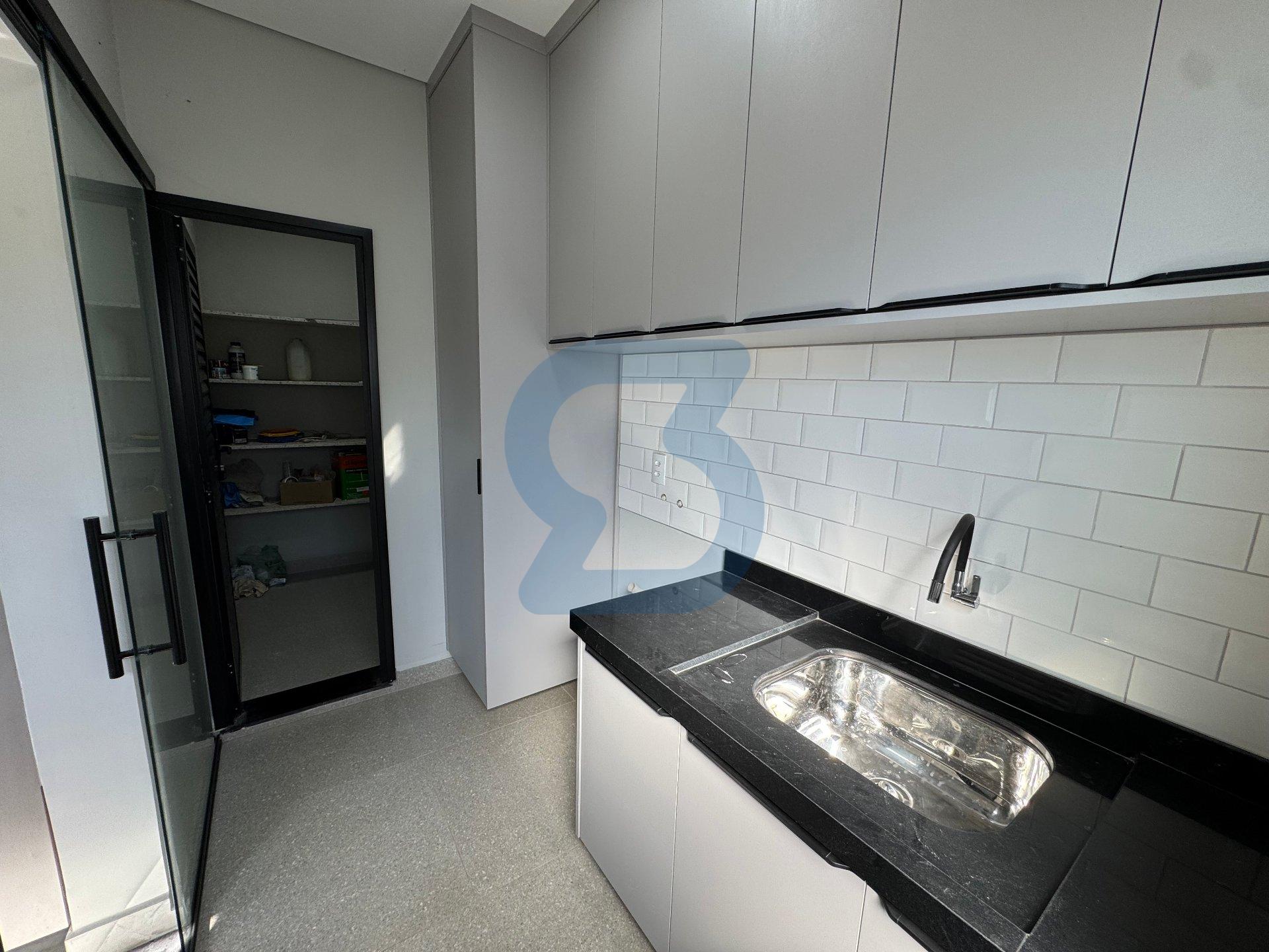 Lindo Sobrado de Esquina no Residencial Villa do Sol em Valinhos – Conforto e Sofisticação! em Jardim sao marcos, Valinhos - sp | SoloBR