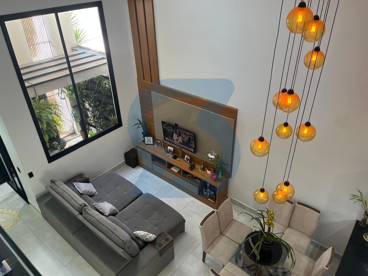 Lindo Sobrado de Alto Padrão em Valinhos com Piscina e Condomínio Completo! em Jardim sao marcos, Valinhos - sp | SoloBR
