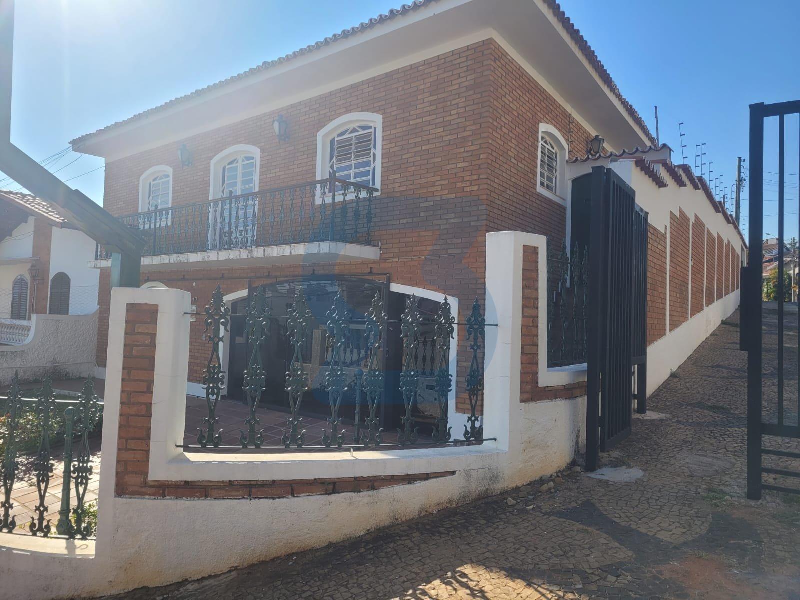 Sobrado de 4 Quartos Residencial ou Comercial no Jardim Guarani! em Jardim guarani, Campinas - sp | SoloBR