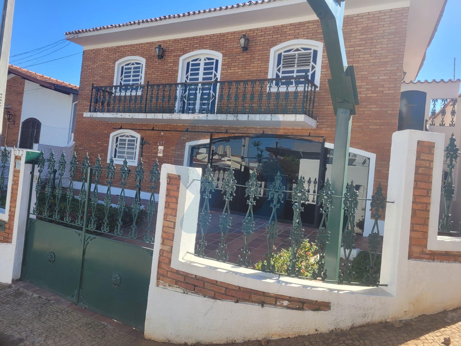 Sobrado de 4 Quartos Residencial ou Comercial no Jardim Guarani! em Jardim guarani, Campinas - sp | SoloBR
