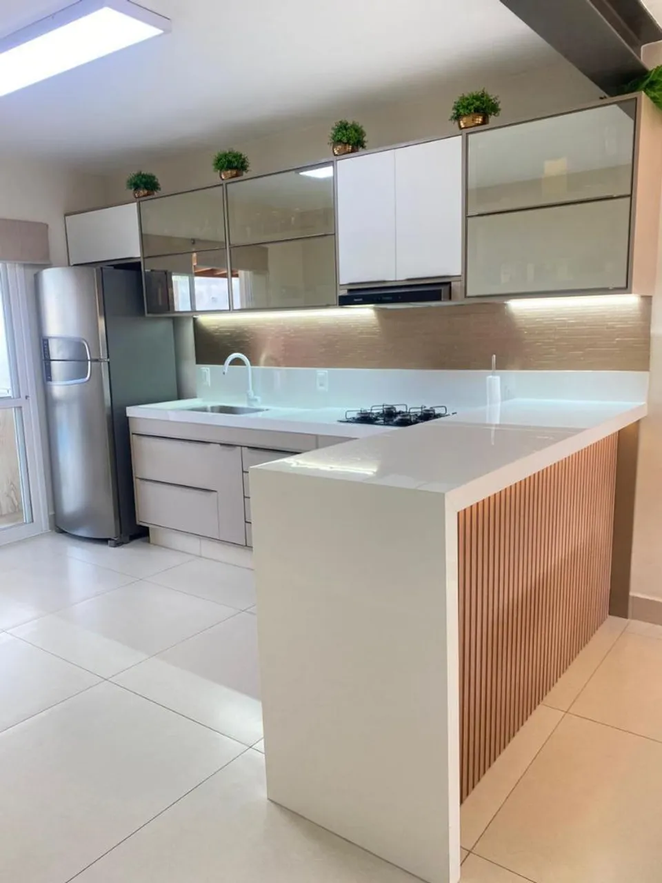 Linda Casa com Piscina e Espaço Gourmet em Condomínio Exclusivo em Valinhos! em Jardim santa helena, Valinhos - sp | SoloBR