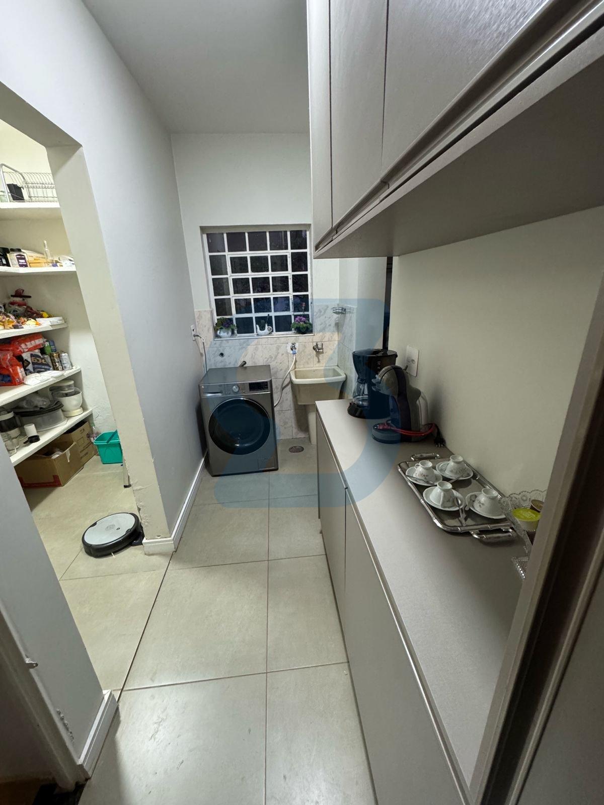 Casa de Alto Padrão com 4 Suítes, Piscina e Energia Solar em Condomínio Fechado - Vale das Garças em Barão geraldo, Campinas - sp | SoloBR