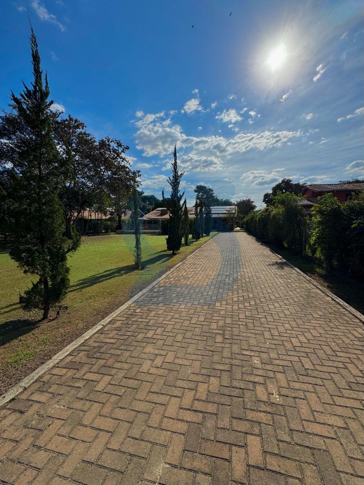Casa de Alto Padrão com 4 Suítes, Piscina e Energia Solar em Condomínio Fechado - Vale das Garças em Barão geraldo, Campinas - sp | SoloBR