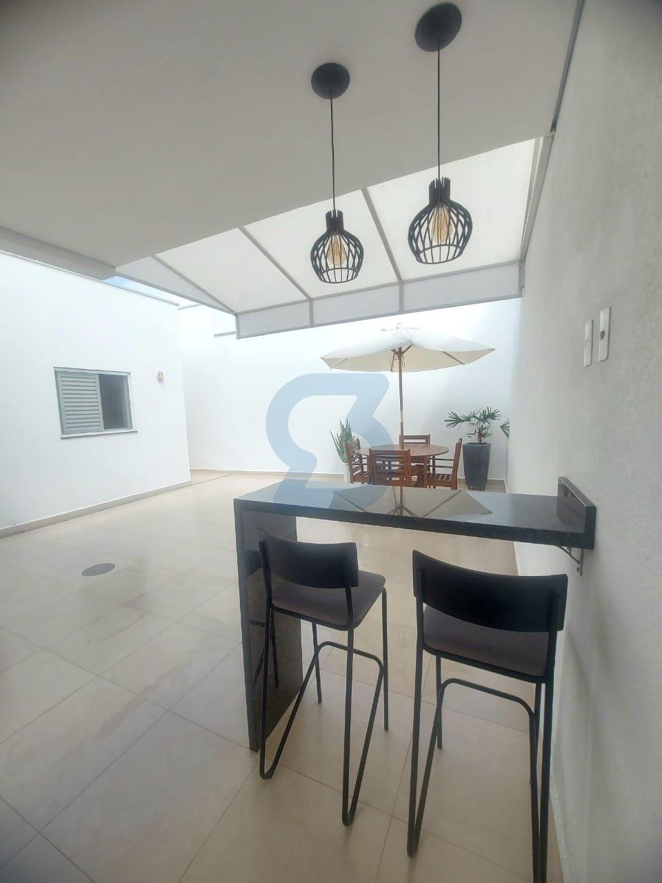 Conforto e Conveniência: Charmosa Casa Mobiliada em Condomínio Fechado! em Saltinho, Paulínia - sp | SoloBR