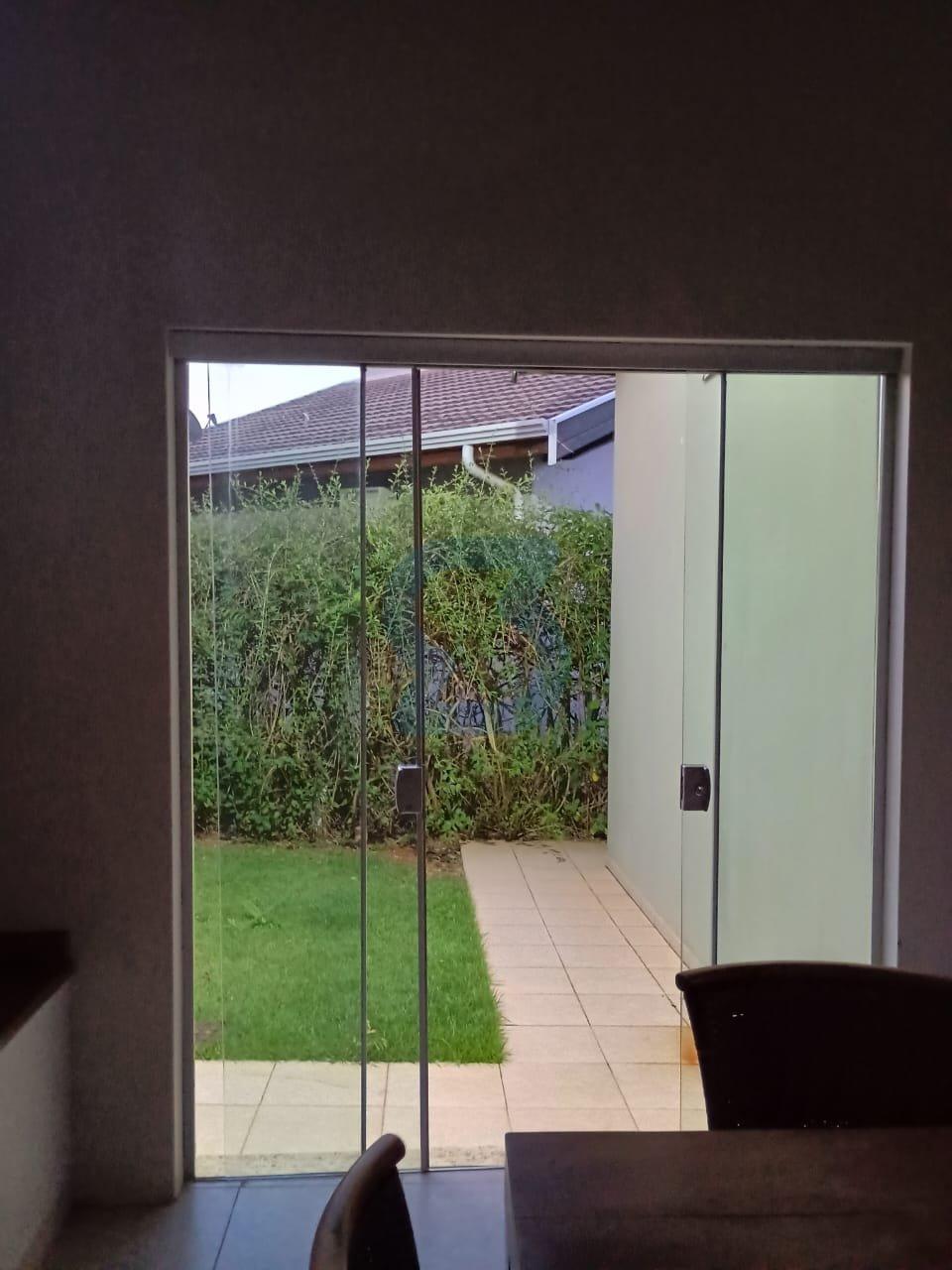 Oásis Exclusivo na Nova Suíça: Casa de Condomínio com 2000m² de Terreno! em Nova suíça, Valinhos - sp | SoloBR