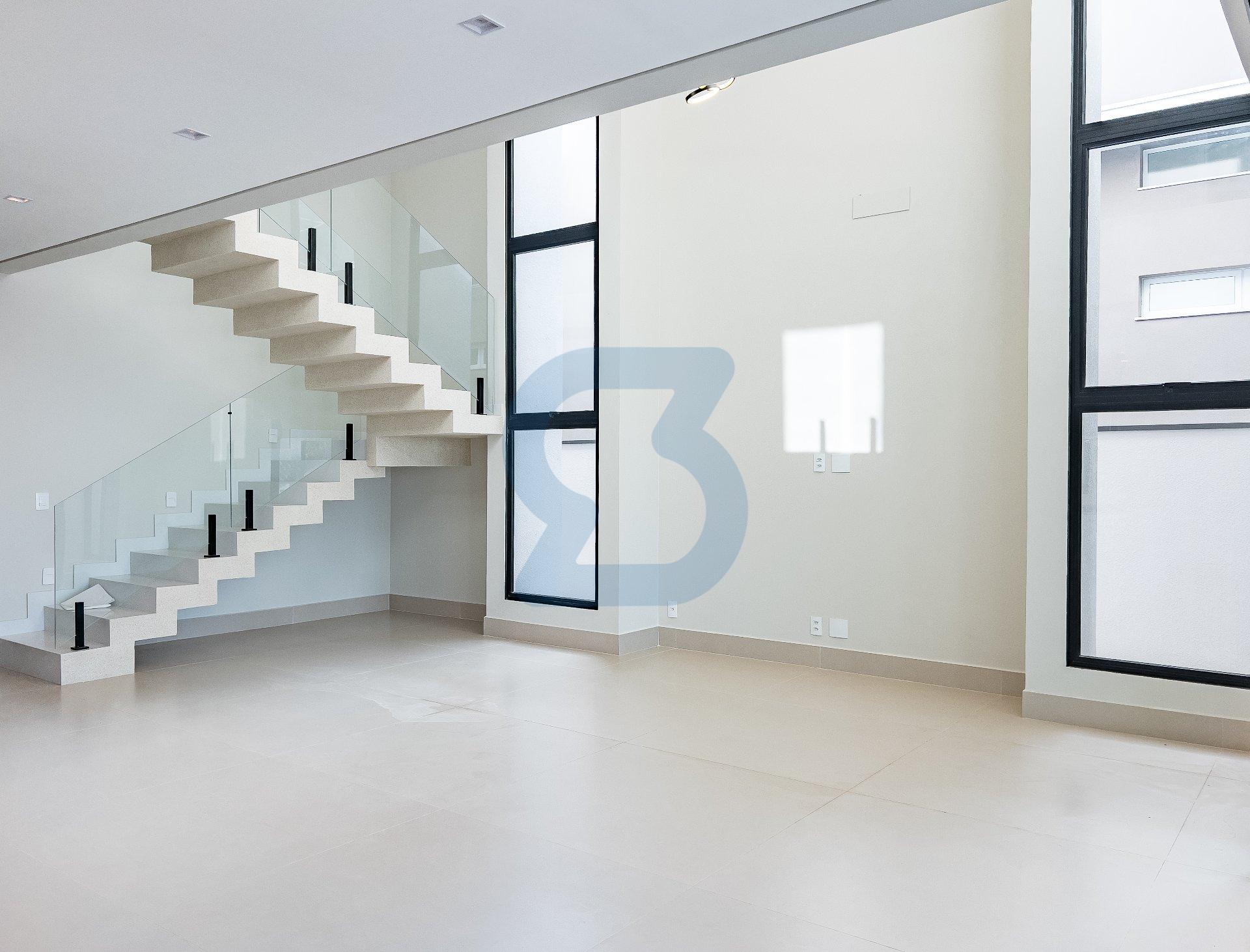 Luxuosa Casa com 4 Suítes, 319m² em Valinhos em Nações, Valinhos - sp | SoloBR