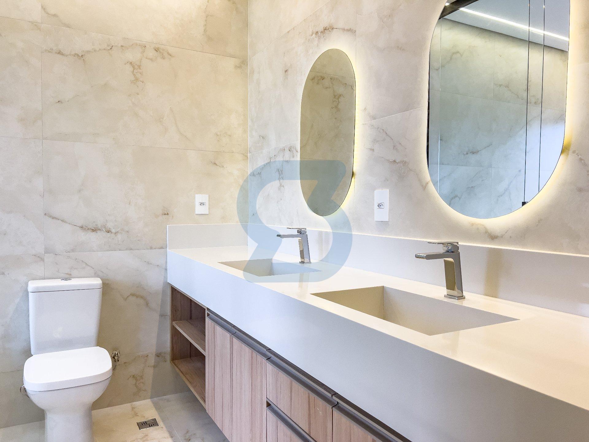 Luxuosa Casa com 4 Suítes, 319m² em Valinhos em Nações, Valinhos - sp | SoloBR