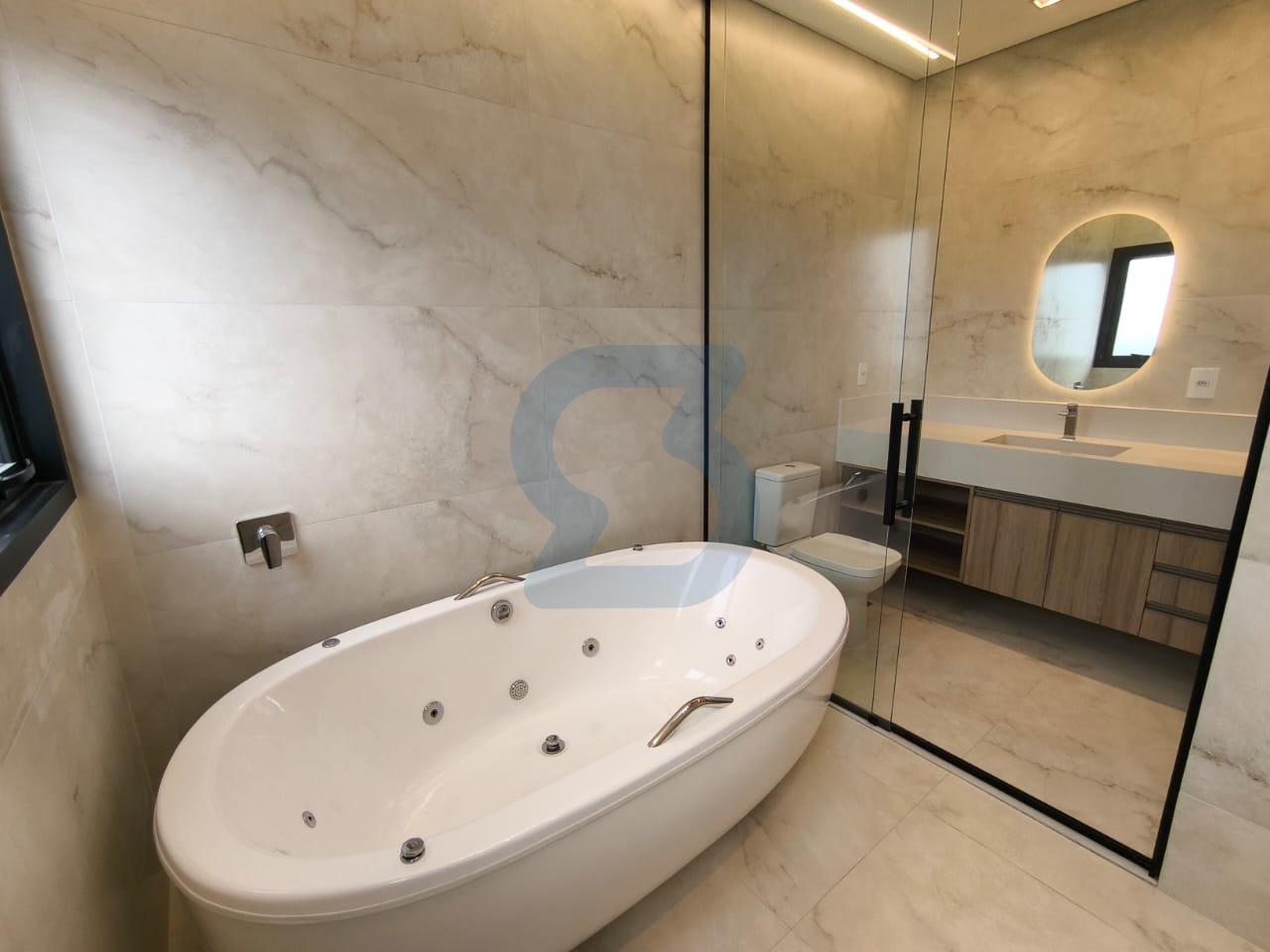 Luxuosa Casa com 4 Suítes, 319m² em Valinhos em Nações, Valinhos - sp | SoloBR