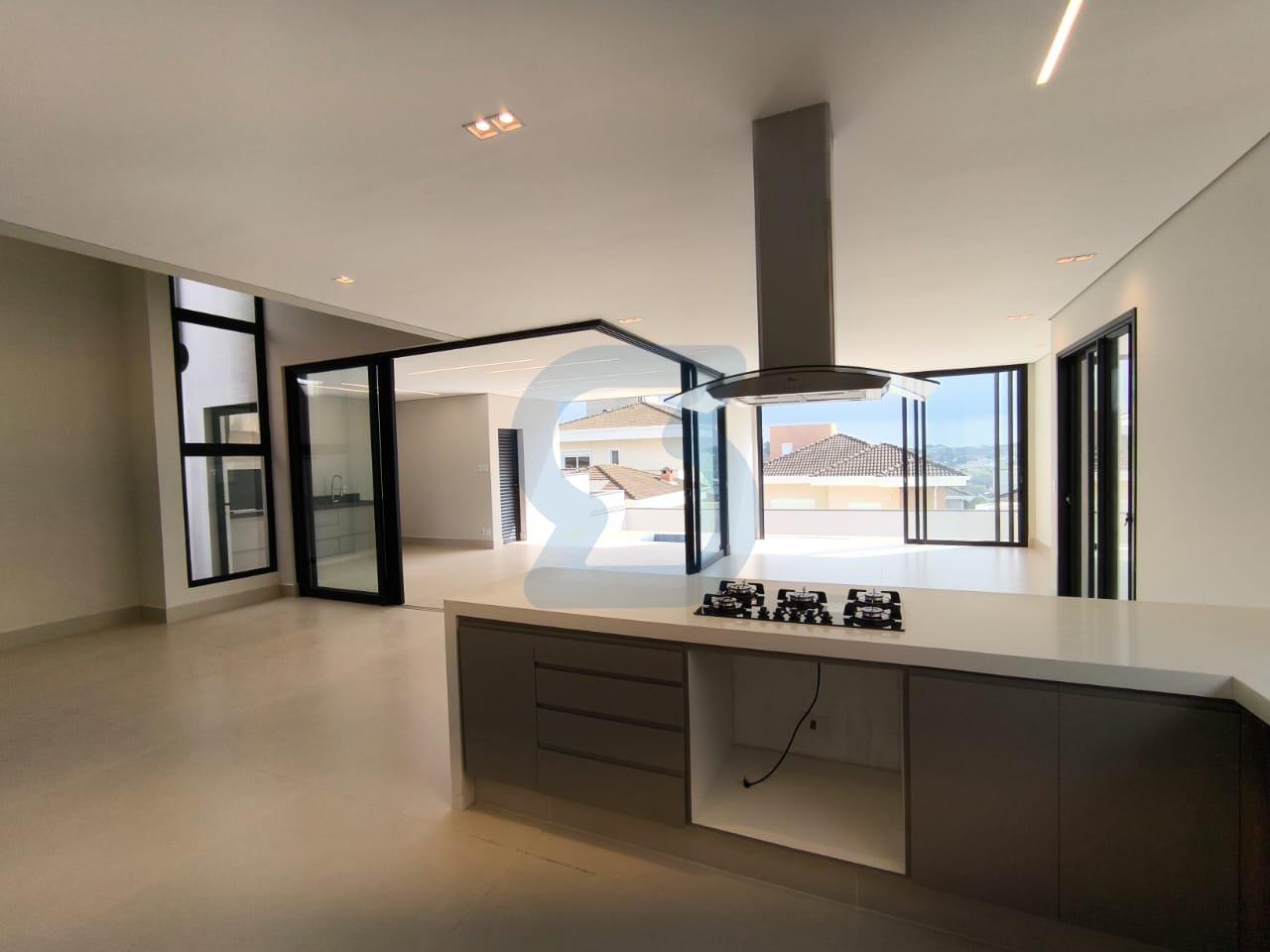Luxuosa Casa com 4 Suítes, 319m² em Valinhos em Nações, Valinhos - sp | SoloBR