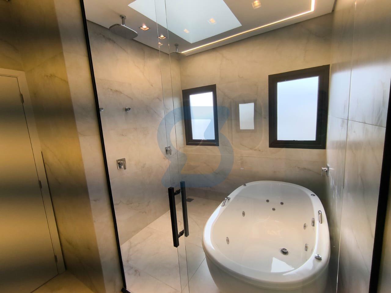 Luxuosa Casa com 4 Suítes, 319m² em Valinhos em Nações, Valinhos - sp | SoloBR