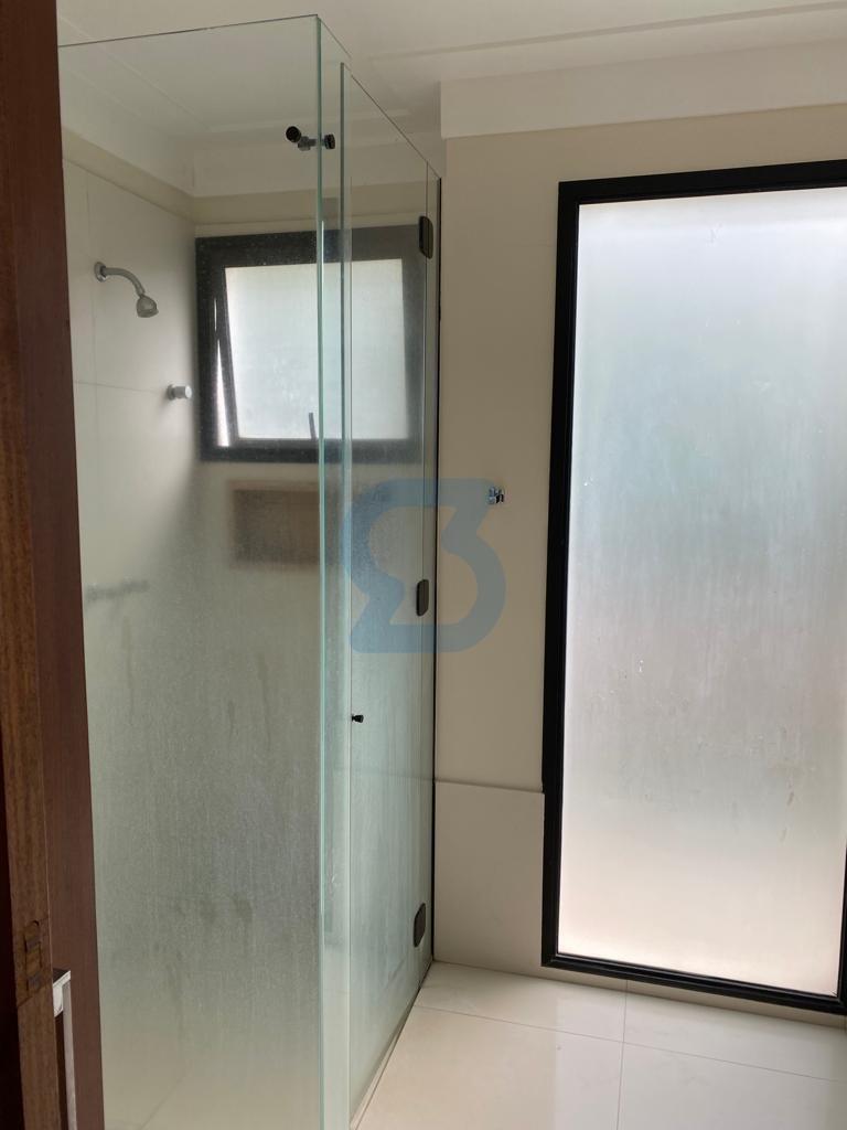 Valinhos: Seu Refúgio de Luxo em Condomínio | Lazer Resort e 1000m² de Terreno! em Joapiranga, Valinhos - sp | SoloBR