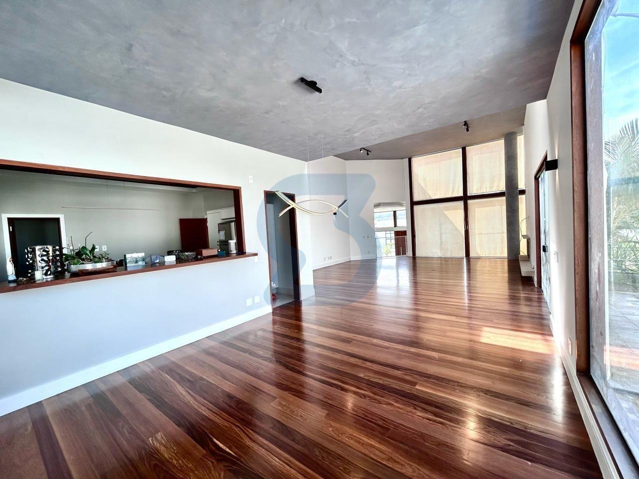 Valinhos: Seu Refúgio de Luxo em Condomínio | Lazer Resort e 1000m² de Terreno! em Joapiranga, Valinhos - sp | SoloBR