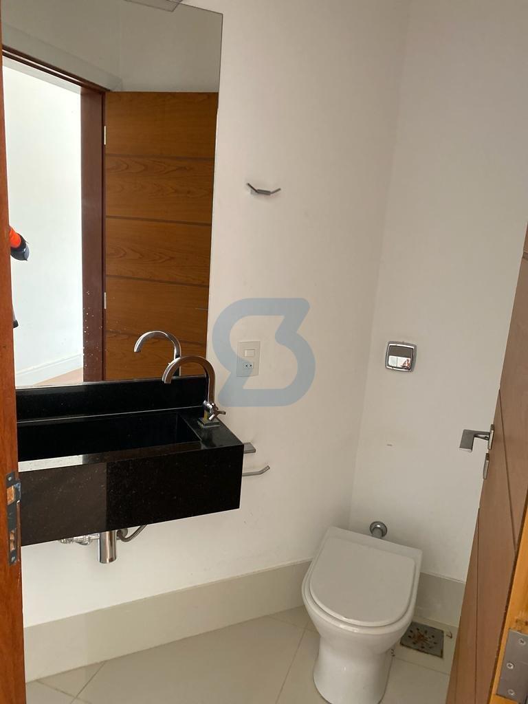 Valinhos: Seu Refúgio de Luxo em Condomínio | Lazer Resort e 1000m² de Terreno! em Joapiranga, Valinhos - sp | SoloBR