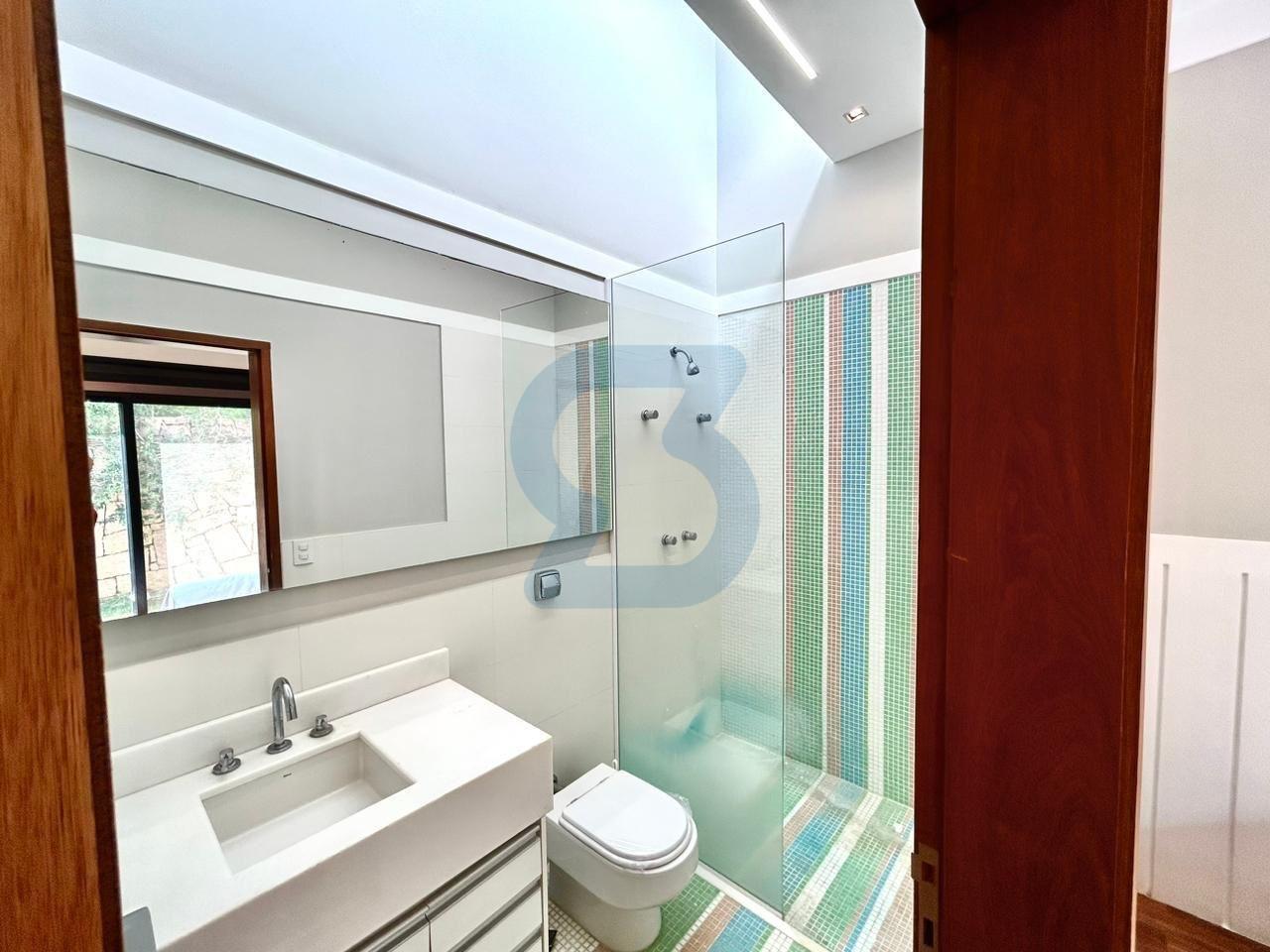 Valinhos: Seu Refúgio de Luxo em Condomínio | Lazer Resort e 1000m² de Terreno! em Joapiranga, Valinhos - sp | SoloBR
