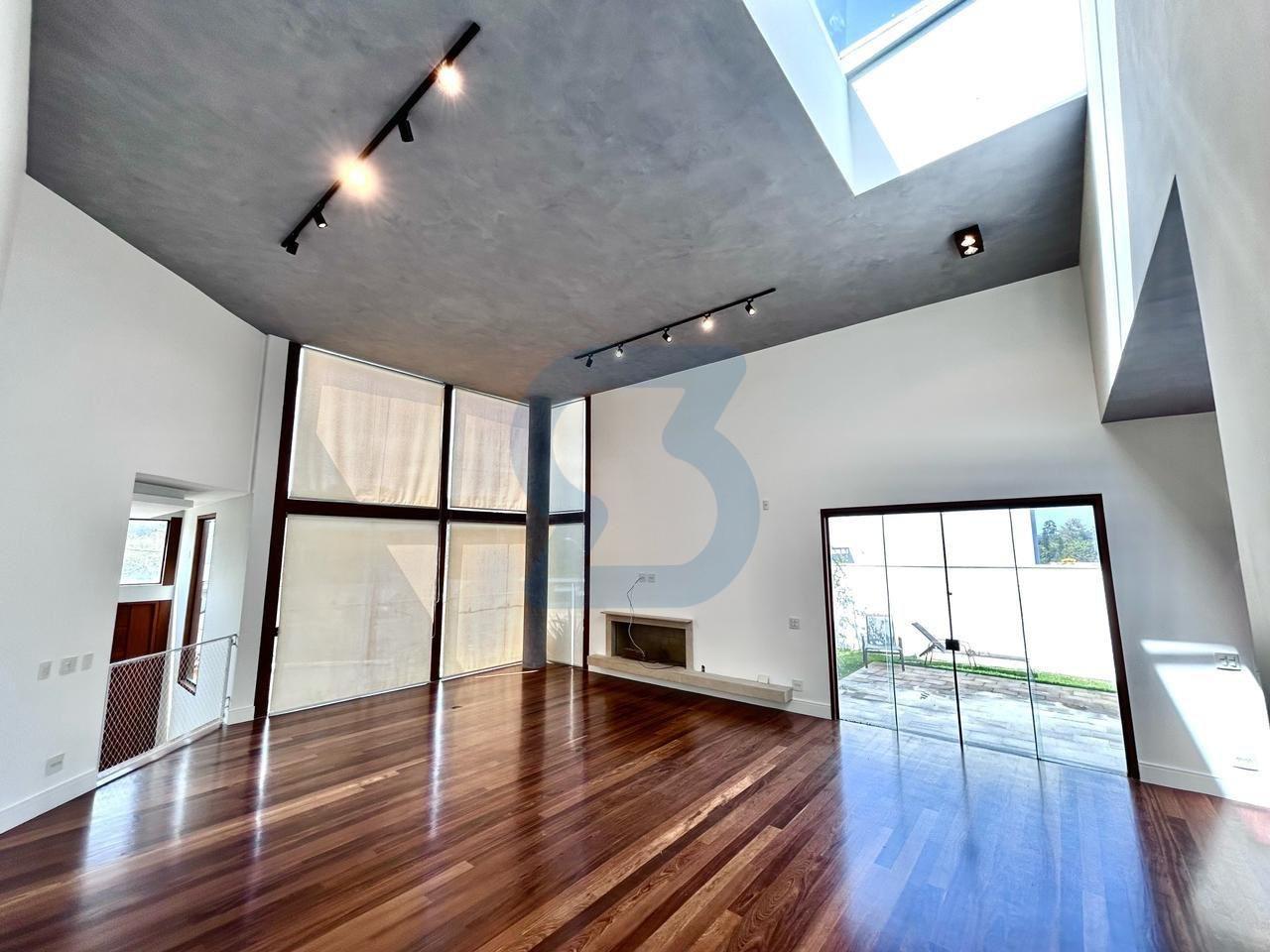 Valinhos: Seu Refúgio de Luxo em Condomínio | Lazer Resort e 1000m² de Terreno! em Joapiranga, Valinhos - sp | SoloBR