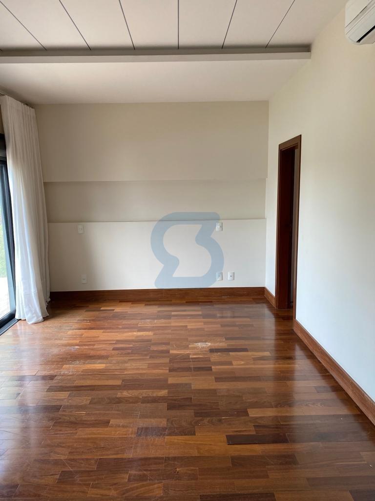 Valinhos: Seu Refúgio de Luxo em Condomínio | Lazer Resort e 1000m² de Terreno! em Joapiranga, Valinhos - sp | SoloBR