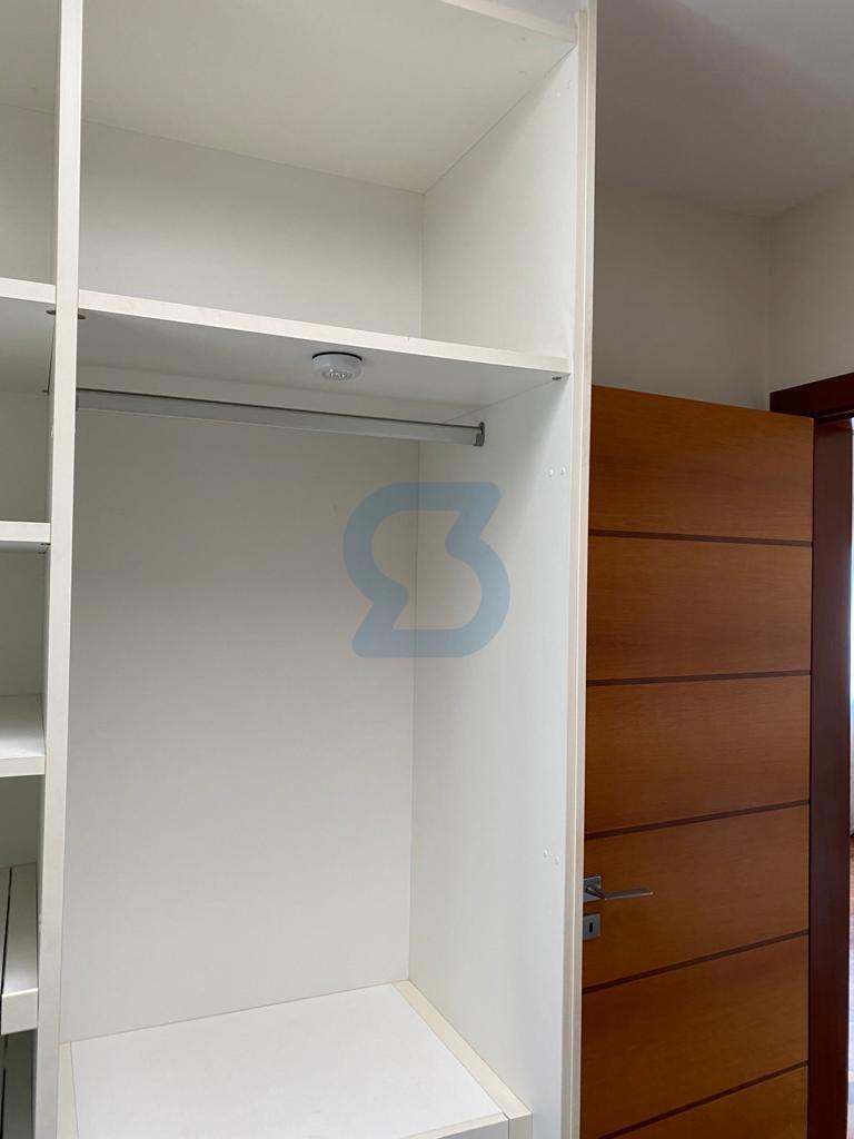 Valinhos: Seu Refúgio de Luxo em Condomínio | Lazer Resort e 1000m² de Terreno! em Joapiranga, Valinhos - sp | SoloBR
