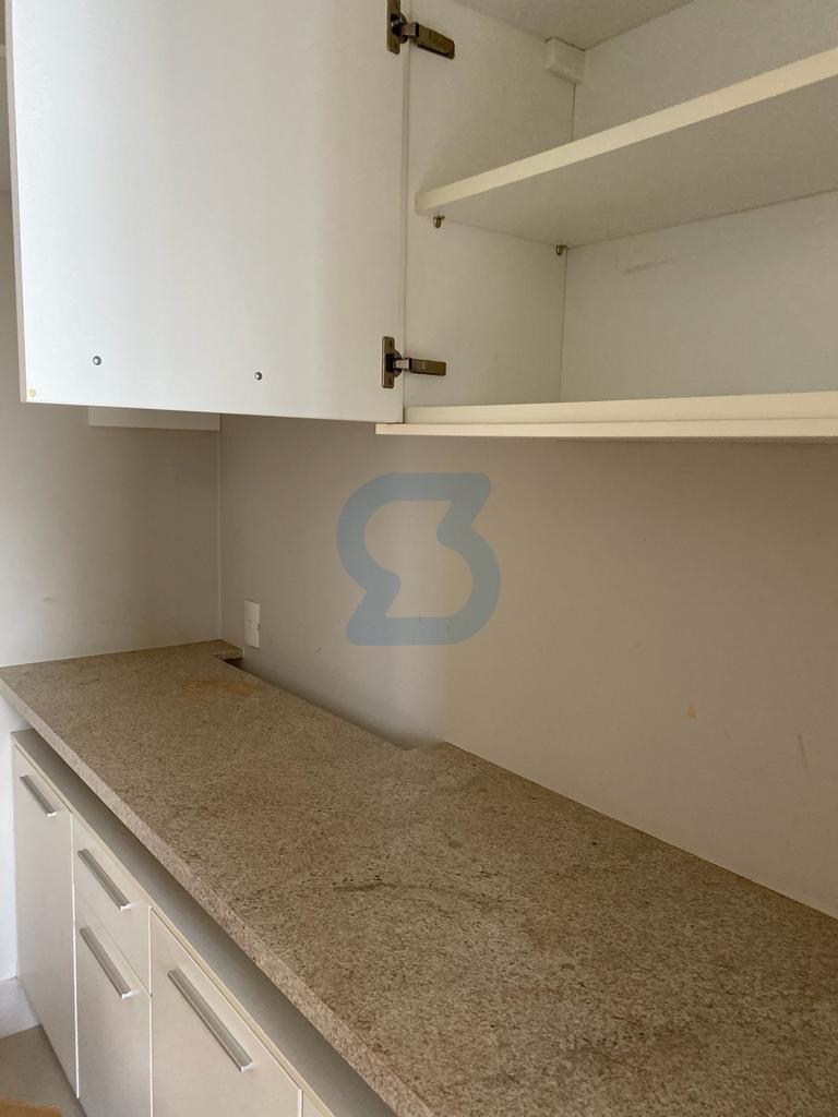 Valinhos: Seu Refúgio de Luxo em Condomínio | Lazer Resort e 1000m² de Terreno! em Joapiranga, Valinhos - sp | SoloBR