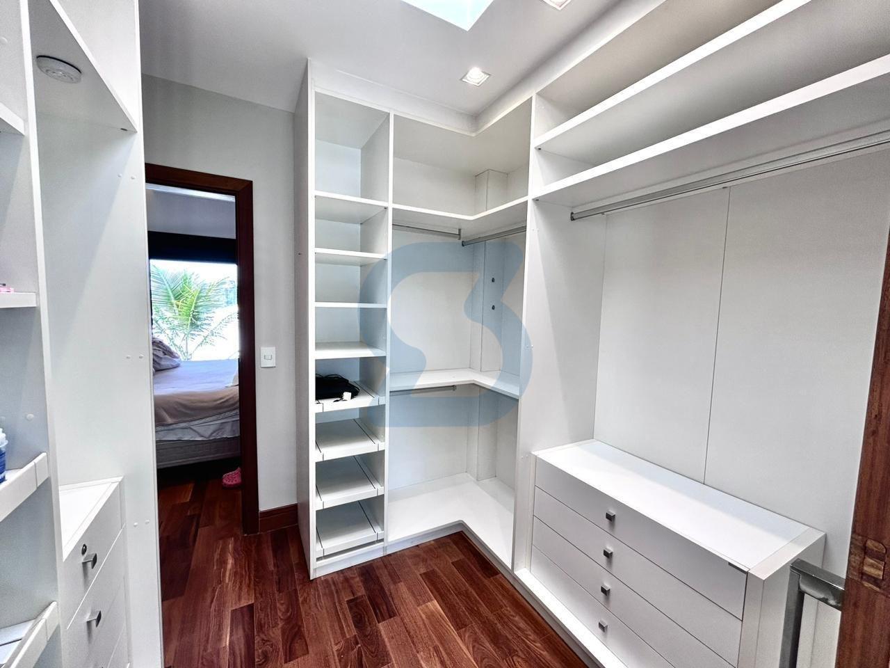 Valinhos: Seu Refúgio de Luxo em Condomínio | Lazer Resort e 1000m² de Terreno! em Joapiranga, Valinhos - sp | SoloBR