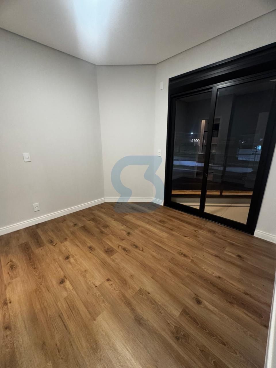 Viva o Sonho em Paulínia! Casa de Condomínio c/ 3 Suítes, Piscina, Escritório e Aquecimento Solar. em Parque brasil 500, Paulínia - sp | SoloBR