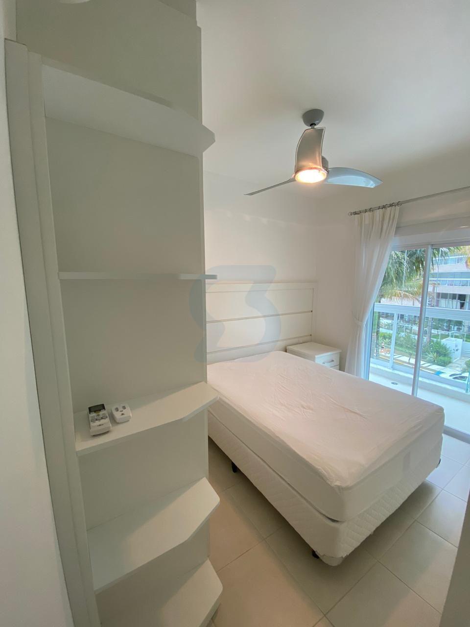 APARTAMENTO RIVIERA MÓDULO 8: MOBILIADO, FRENTE CLUBE E SERVIÇO DE PRAIA! em Riviera de são lourenço, Bertioga - sp | SoloBR