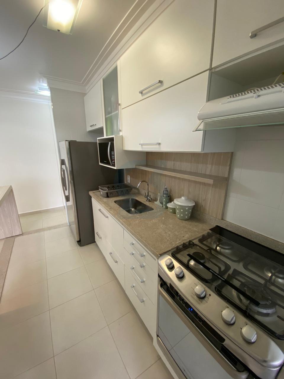 APARTAMENTO RIVIERA MÓDULO 8: MOBILIADO, FRENTE CLUBE E SERVIÇO DE PRAIA! em Riviera de são lourenço, Bertioga - sp | SoloBR