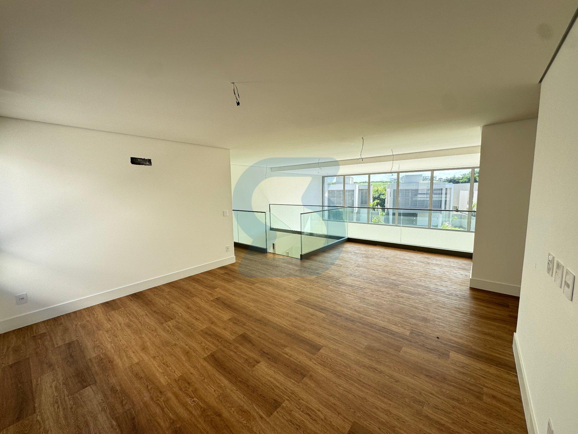 Alphaville Dom Pedro: Casa de Esquina Premium | Exclusividade, Luxo e Lazer Completo em Alphaville dom pedro, Campinas - sp | SoloBR