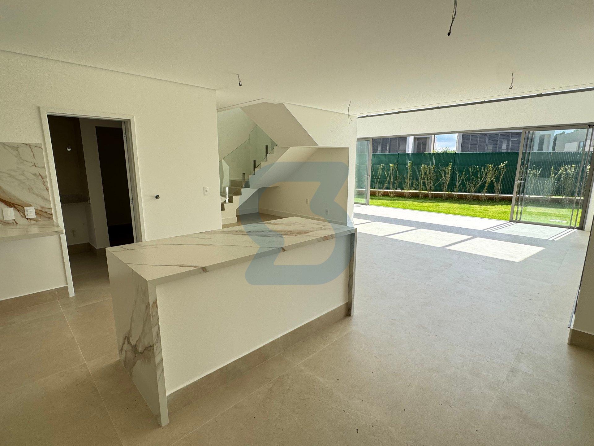 Alphaville Dom Pedro: Casa de Esquina Premium | Exclusividade, Luxo e Lazer Completo em Alphaville dom pedro, Campinas - sp | SoloBR