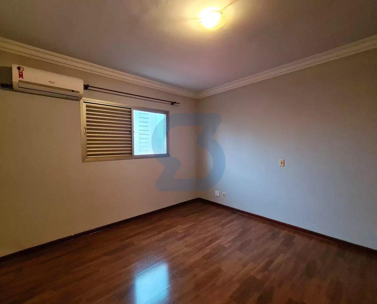 Centro de Limeira: Seu Apto 2 Quartos, 92m²! Conforto, Armários e Ar. Aceita Financiamento! em Centro, Limeira - sp | SoloBR