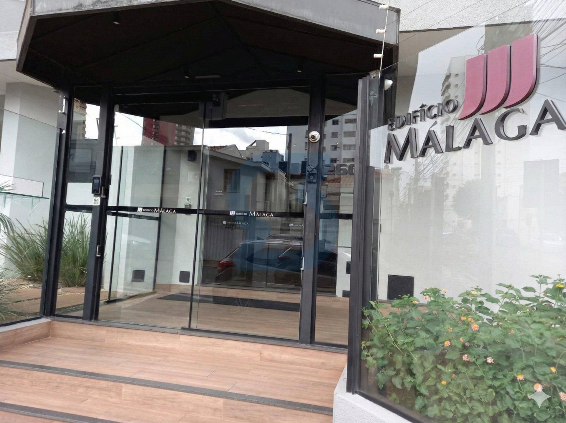 Centro de Limeira: Seu Apto 2 Quartos, 92m²! Conforto, Armários e Ar. Aceita Financiamento! em Centro, Limeira - sp | SoloBR