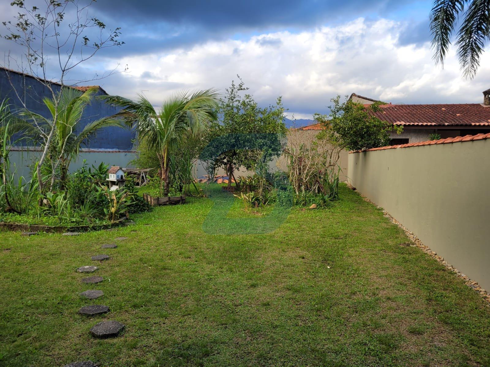 Bertioga: Casa de Condomínio com Terreno Espaçoso! Lazer e Conforto no Balneário Mogiano. em Balneario mogiano, Bertioga - sp | SoloBR