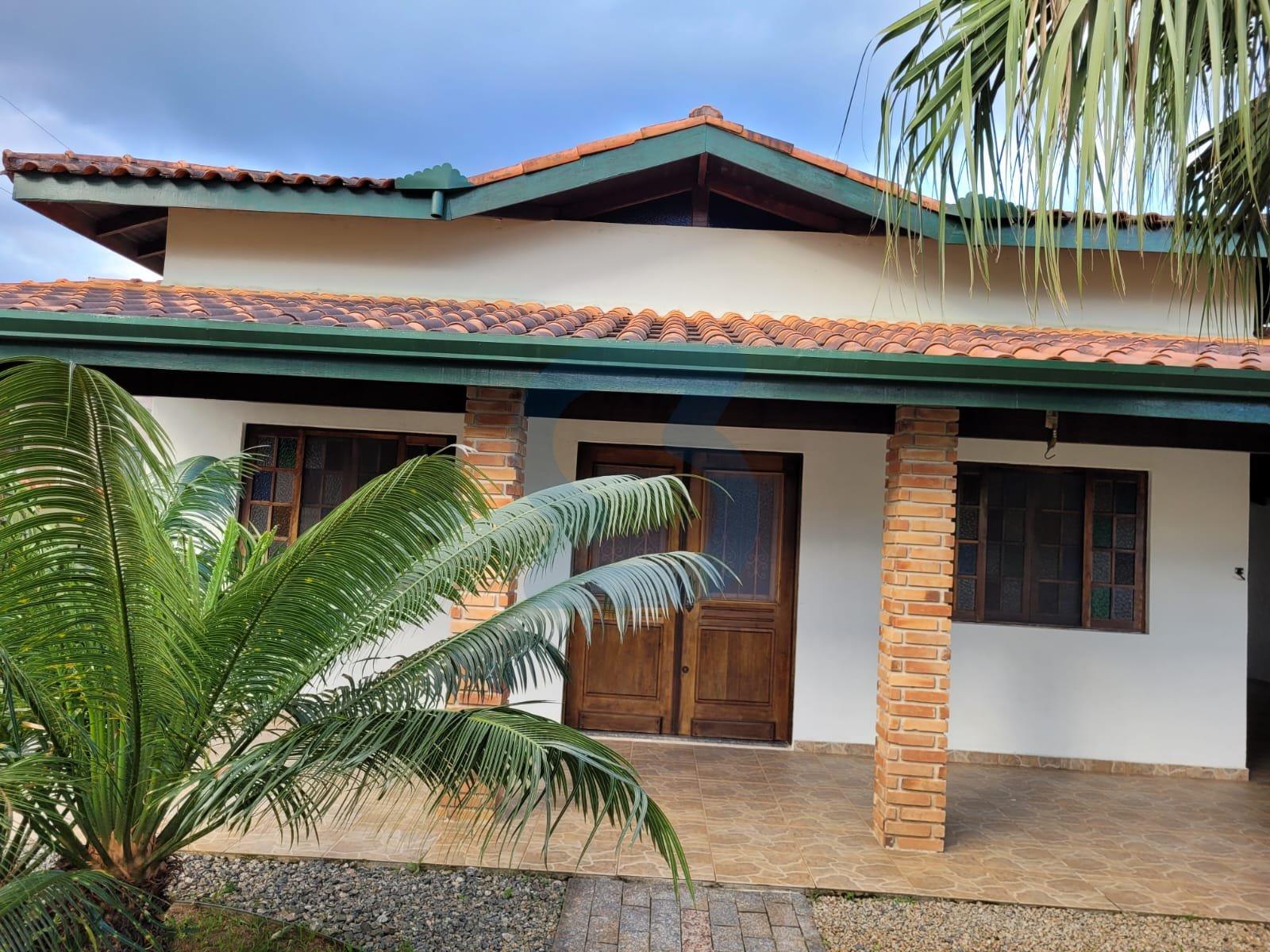 Bertioga: Casa de Condomínio com Terreno Espaçoso! Lazer e Conforto no Balneário Mogiano. em Balneario mogiano, Bertioga - sp | SoloBR