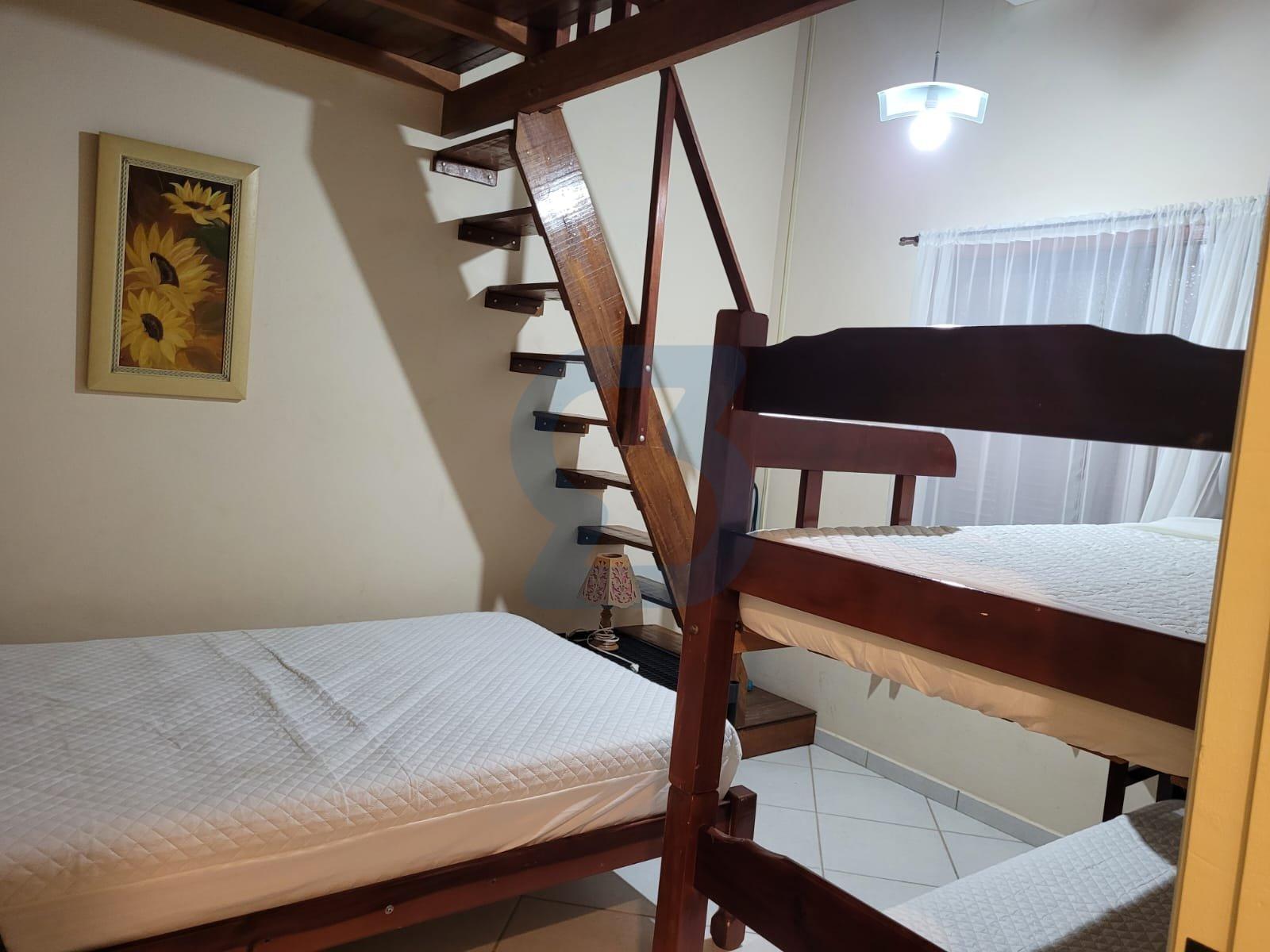 Bertioga: Casa de Condomínio com Terreno Espaçoso! Lazer e Conforto no Balneário Mogiano. em Balneario mogiano, Bertioga - sp | SoloBR