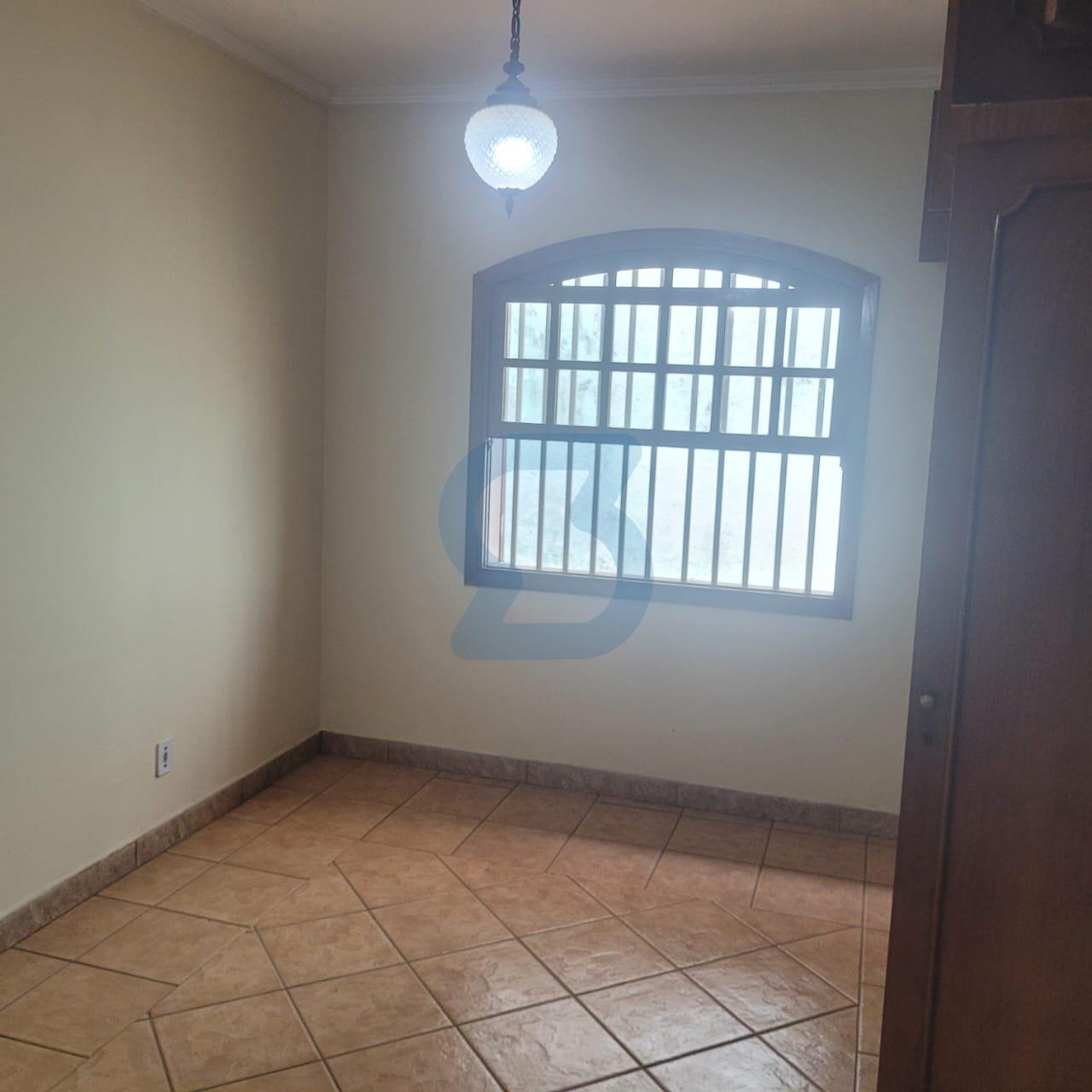 Sua Família Merece! Casa Espaçosa no Jardim Paraíso, Campinas - 4 Vagas! em Jardim paraíso, Campinas - sp | SoloBR