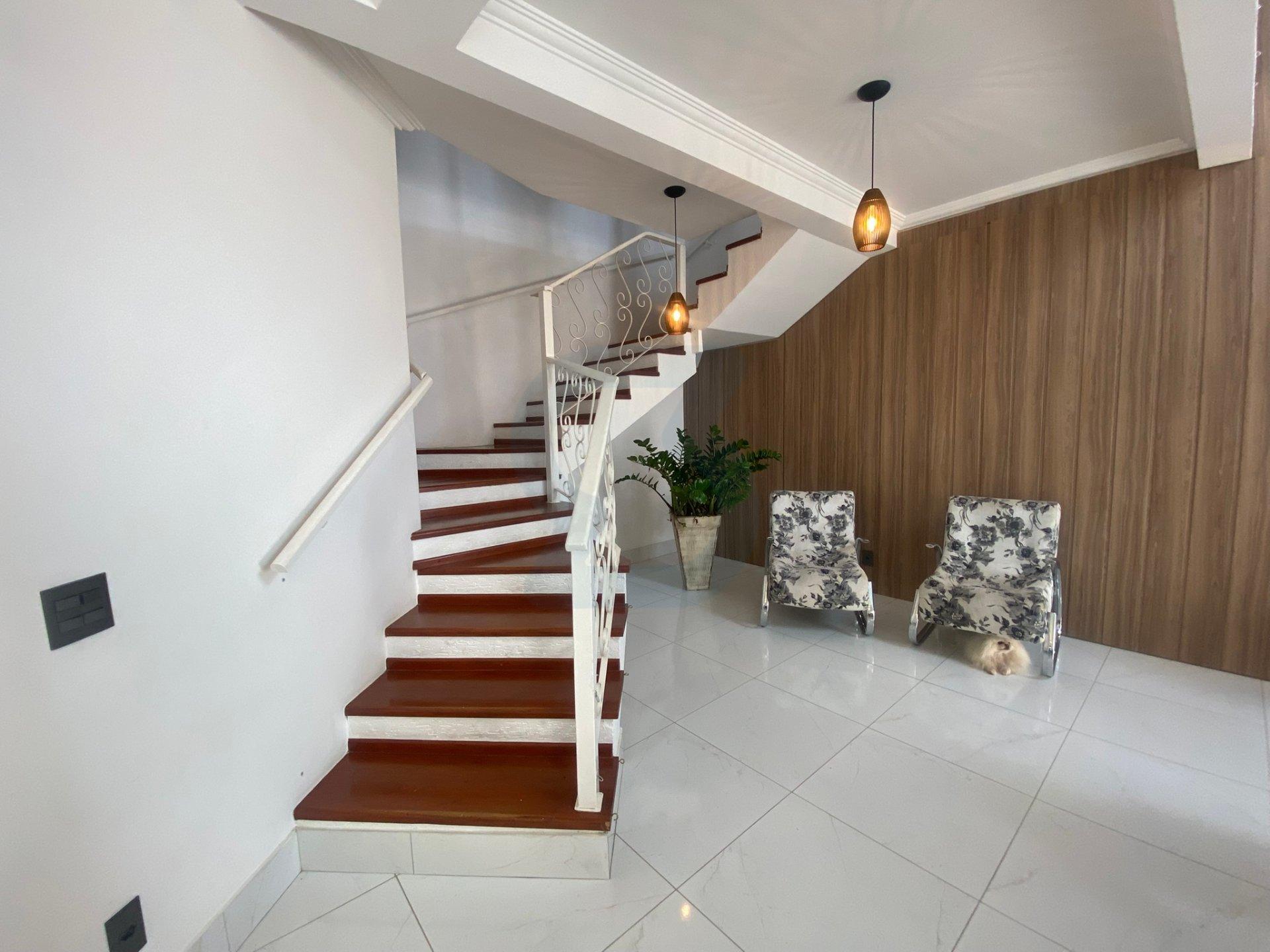 Luxo e Conforto em Valinhos: Casa Mobiliada com Lazer Completo no Jardim Paiquere! em Jardim paiquere, Valinhos - sp | SoloBR