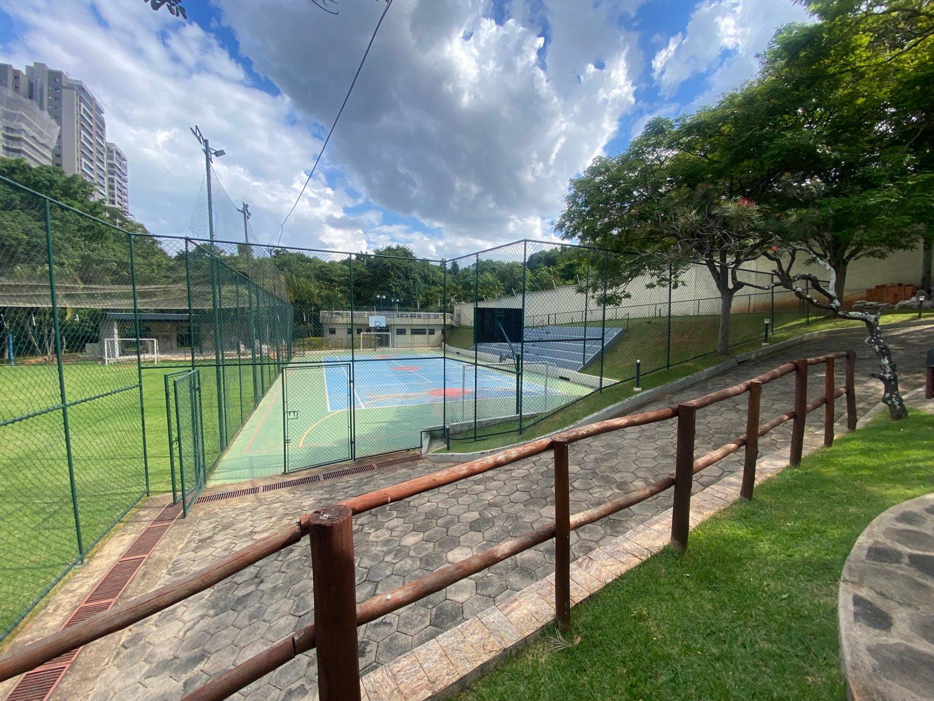 Luxo e Conforto em Valinhos: Casa Mobiliada com Lazer Completo no Jardim Paiquere! em Jardim paiquere, Valinhos - sp | SoloBR