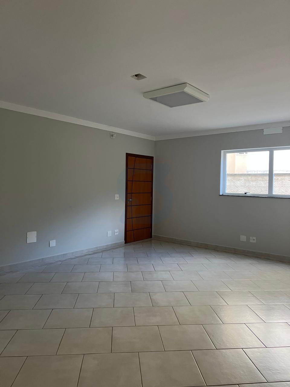 Galpão Comercial Amplo em Itatiba: Sua Empresa no Jardim das Nações! em Jardim das nacoes, Itatiba - sp | SoloBR