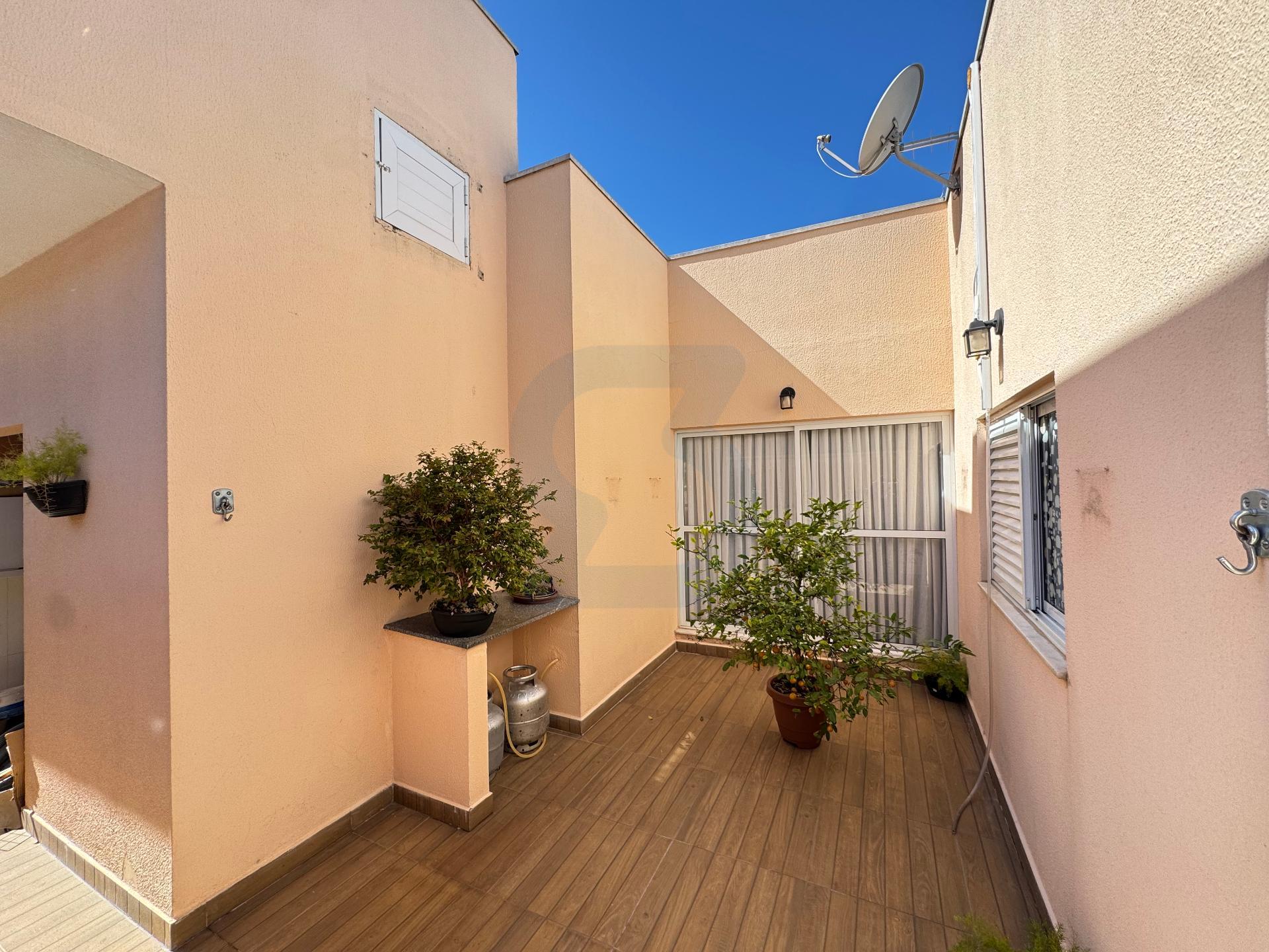 Casa Exclusiva em Condomínio Villaggio Di Napoli, Valinhos - Conforto e Segurança em Loteamento residencial santa gertrudes, Valinhos | SoloBR