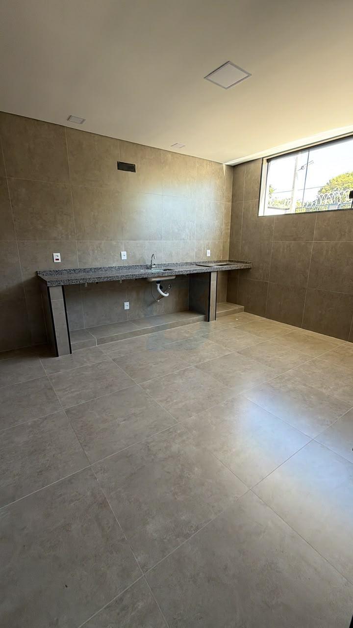 Galpão Comercial Amplo e Seguro na Vila Champion em Mogi Guaçu em Vila champion, Mogi guaçu - sp | SoloBR