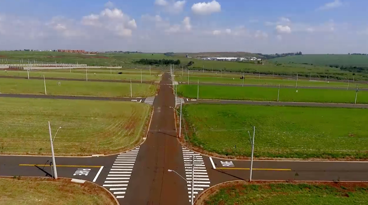 Terreno em Condomínio de Alto Padrão na Vila Monte Alegre em Paulínia - SP em Vila monte alegre, Paulínia - sp | SoloBR