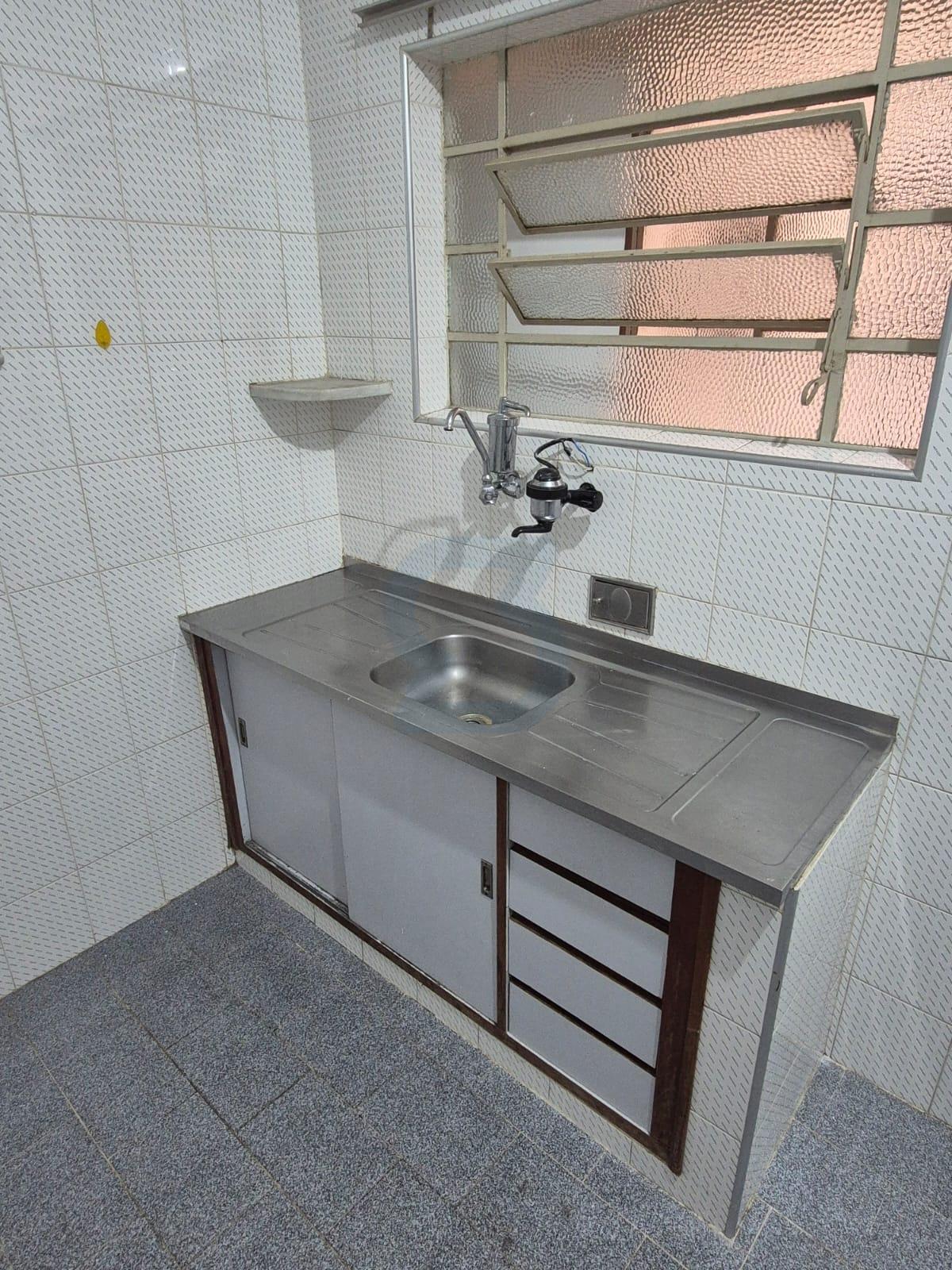 Apartamento Espaçoso no Centro de Campinas com 95m² em Centro, Campinas - sp | SoloBR