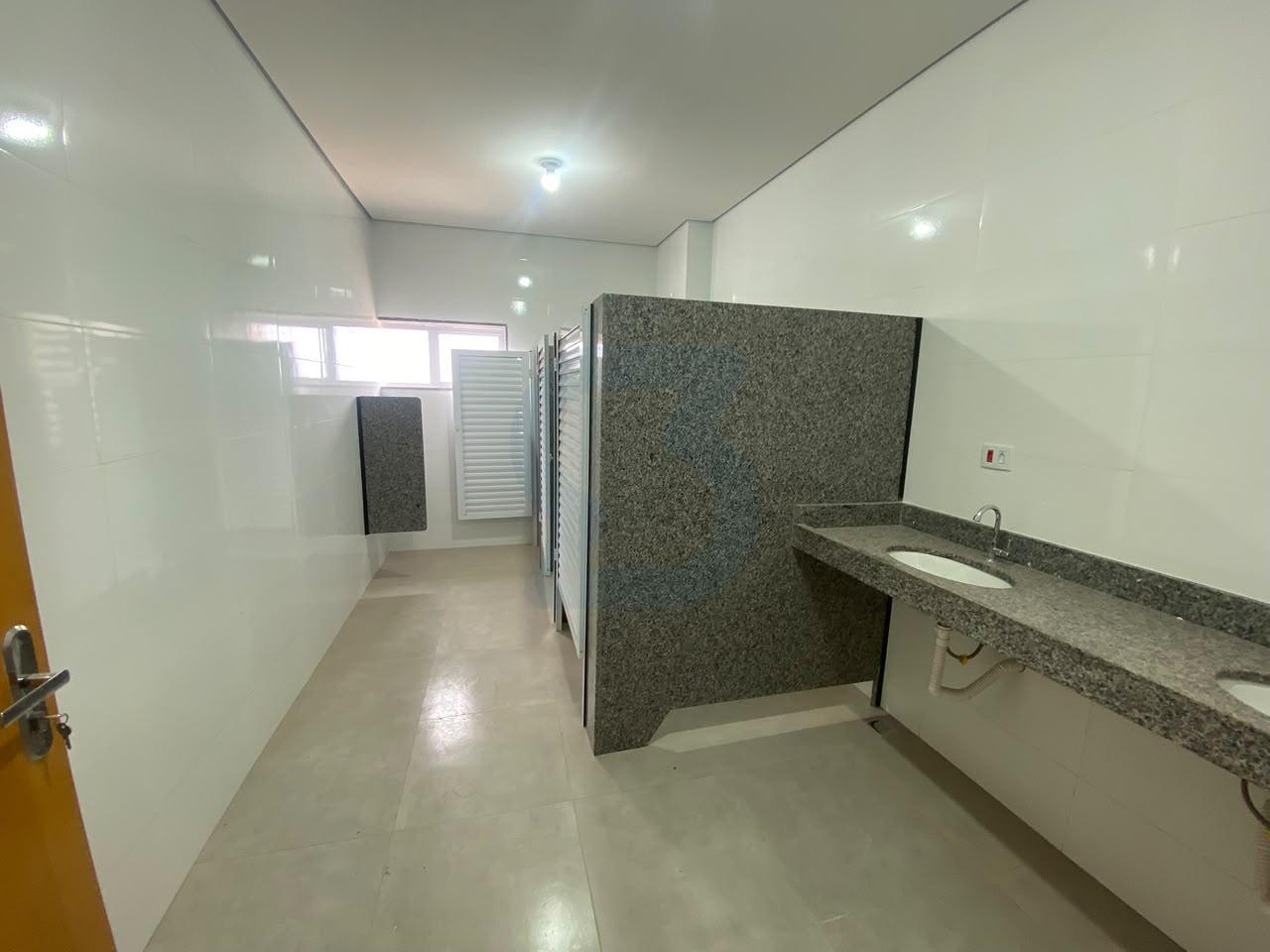 Galpão Comercial Amplo com 900m² de Área Útil em Hortolândia em Loteamento adventista campineiro, Hortolândia - sp | SoloBR